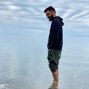 Meet your Posher, Athar